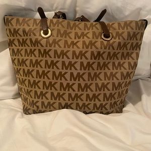 Michael Kors Tote - Brown